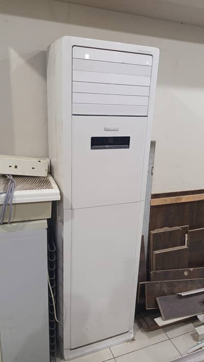 Gree 2Ton Cabinet