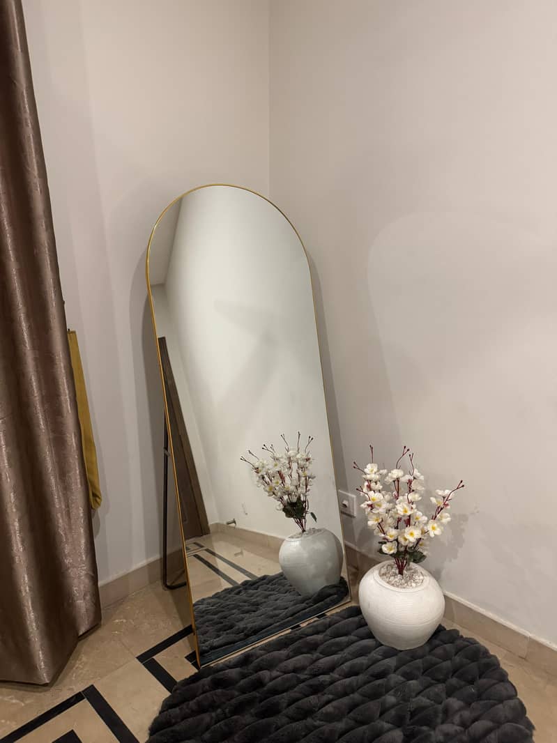 standing mirror 1