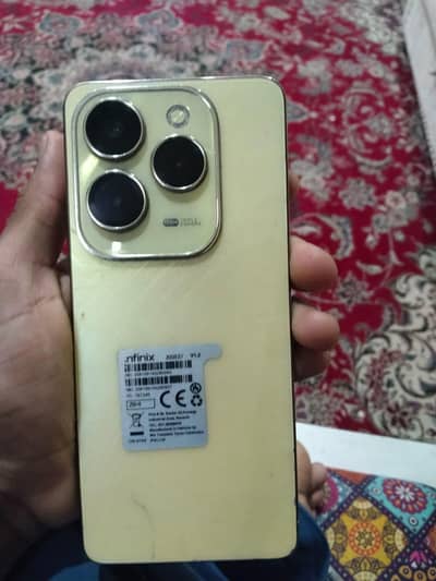 Infinix hot 40 pro memory 16/256