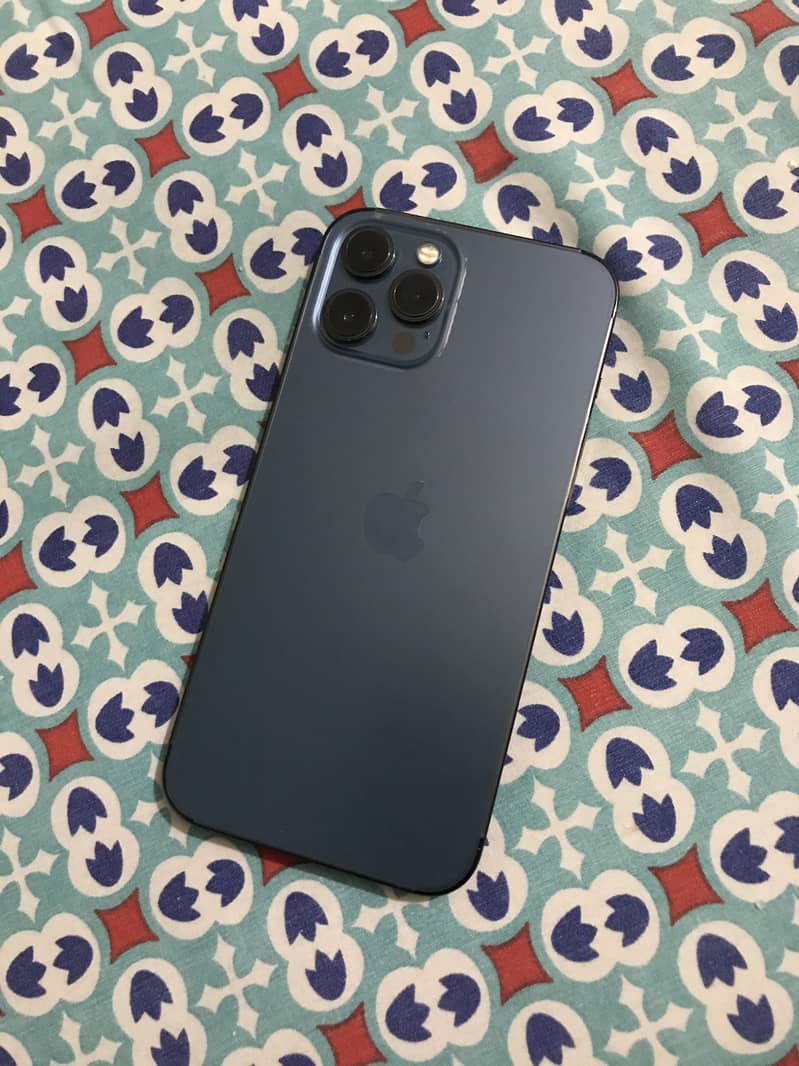 iPhone 12 pro max 0