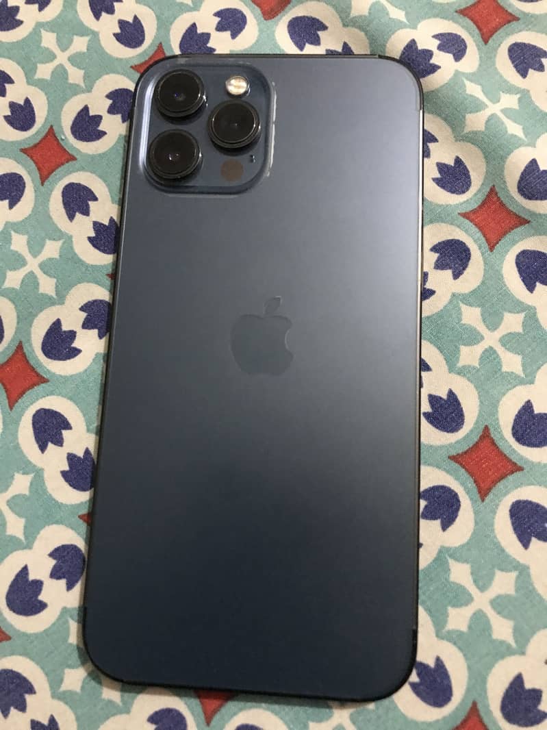 iPhone 12 pro max 1