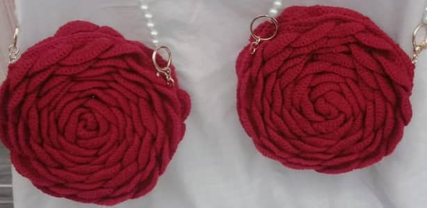 hand made red rose crochet purse with pearls strap