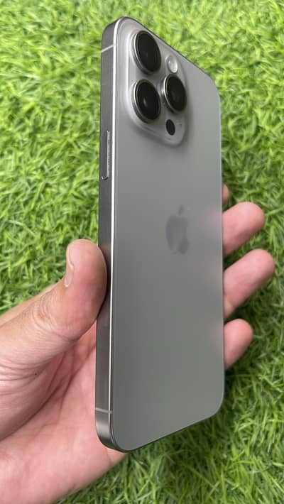 Apple iPhone 15 Pro Max   dual sim