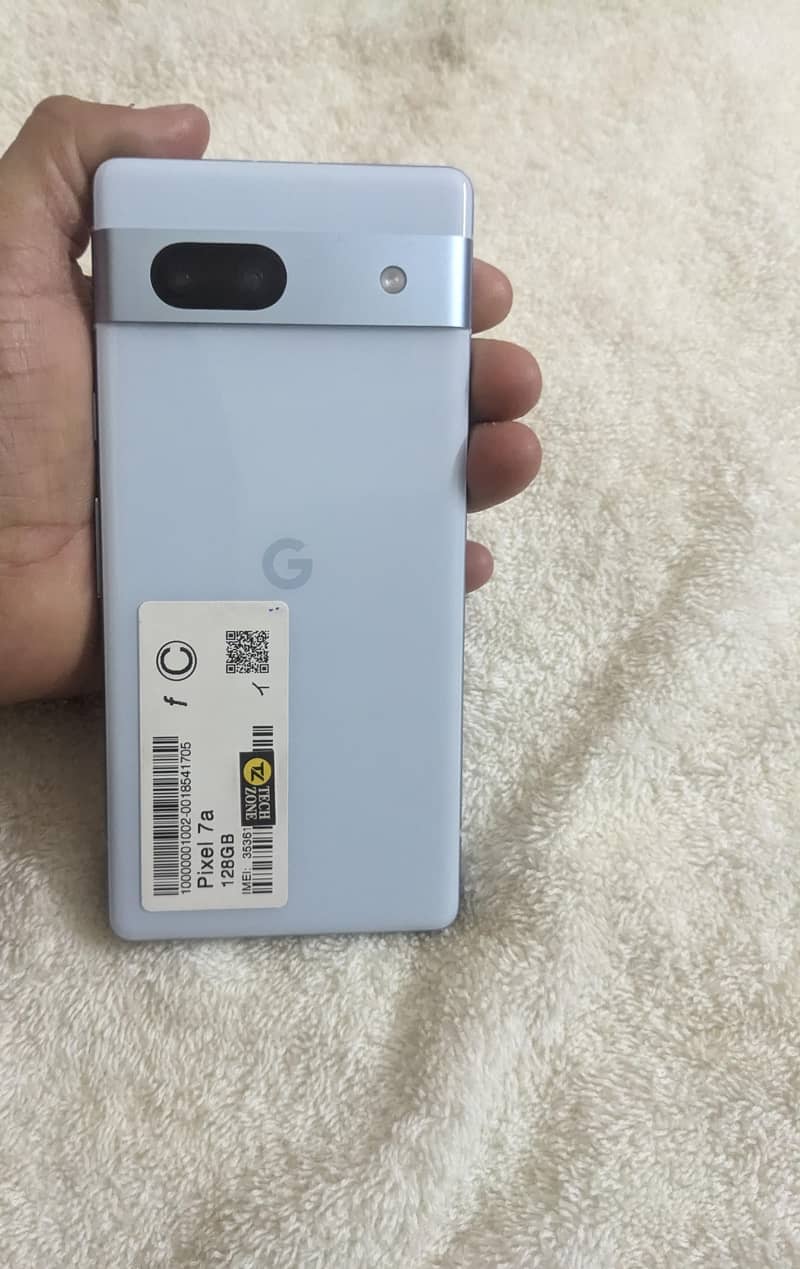 Google pixel 7a 3