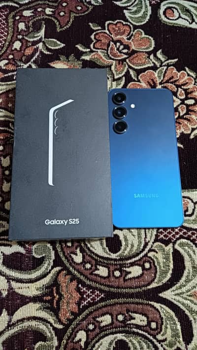 Samsung S25 With Complete Accessories