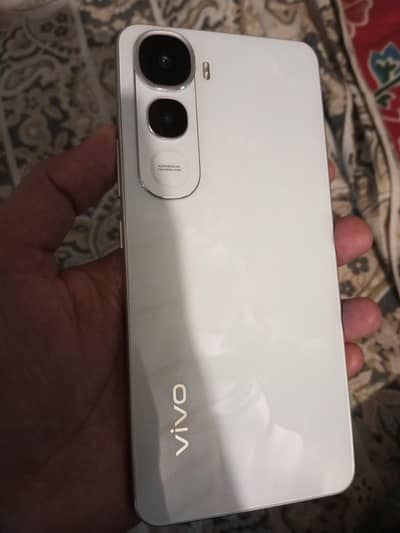 vivo Y400