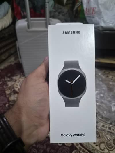 Galaxy watch 8 40mm. Wifi box pack