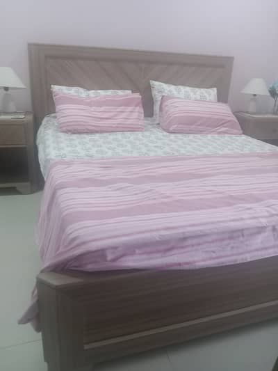 Bed with Side Tables