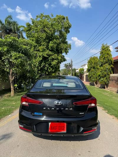 Elantra 2022 GLS 2.0