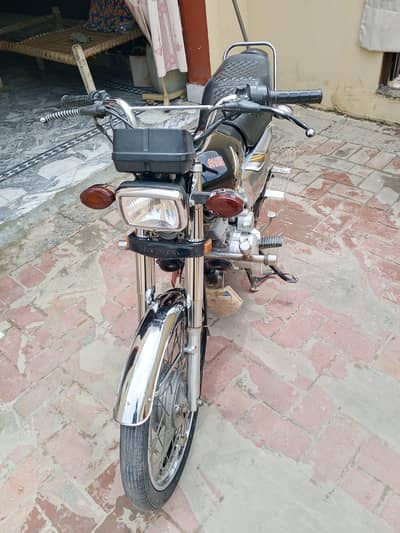 125 self start original condition main 19/20 model hy