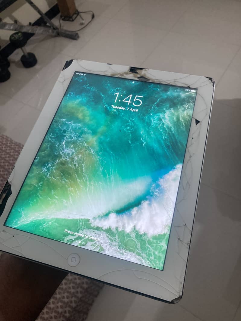 Ipad iconic 2nd generation 3