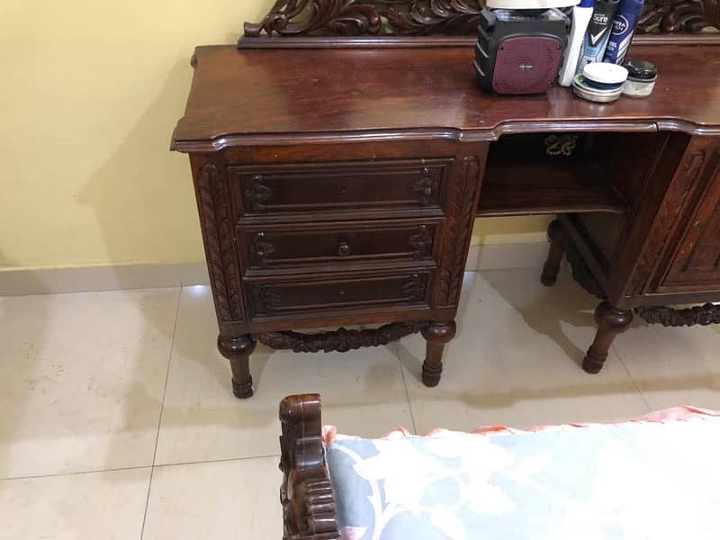 solid wood bedset 12