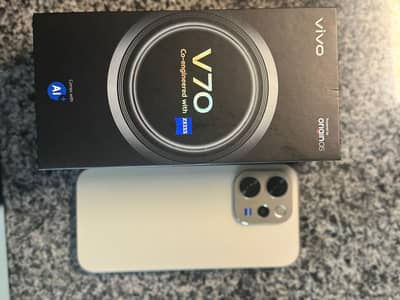 vivo y400