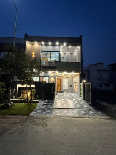 5 Marla Brand New Luxury House For Sale In Park View City