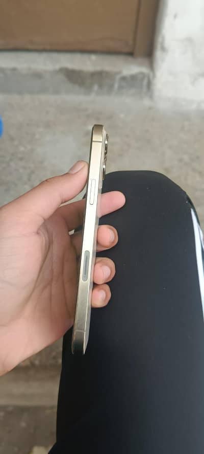 iphone 13 pro max jv