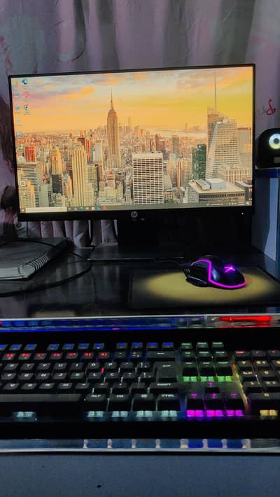 Gaming pc and Online Working