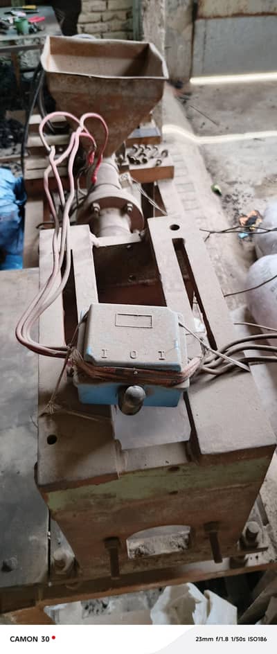Semi Mould Machine