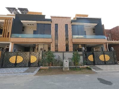 House For Grabs In 5 Marla Lahore