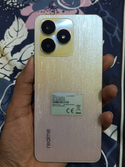 real me c53 with box and charger 6/128