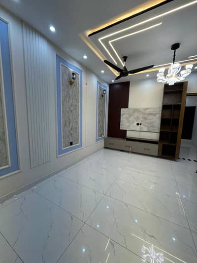 Book A Prime Location House Of 10 Marla In Park View City Park View City