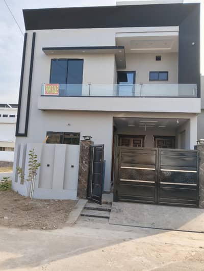 5 Marla Brand New Modern House For Sale In Park View City Lahore