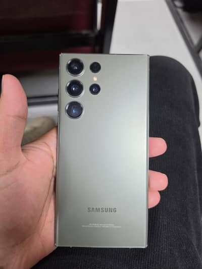 Galaxy S23 Ultra 12/512  Perfect Condition no issues.