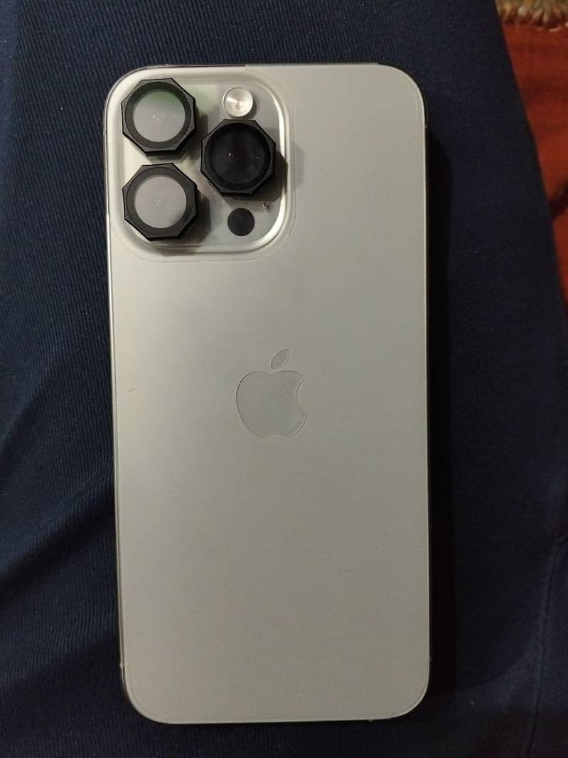 iphone 15pro max 2