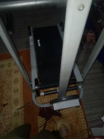 Treadmill yani running machine for sale only 15000