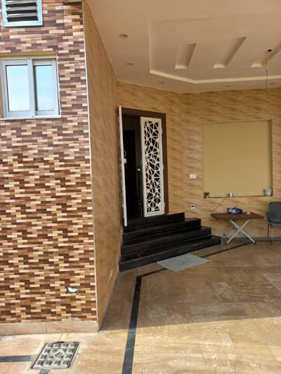 10 Marla Portion For Rent In Etihad Town Phase 1