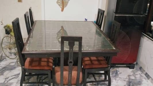 8 seetr Wood Dinning For Sale