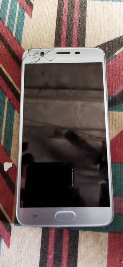 Samsung Galaxy J7 Star 