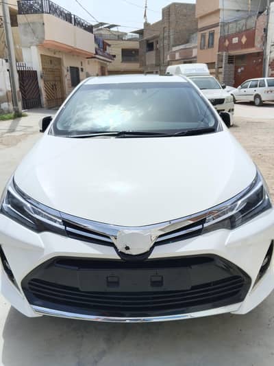 TOYOTA GRANDE BLAC ROOM, FULL GENIUN,LOW MILEAGE , first owner