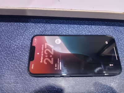 Iphone 13 SIM LOCKED