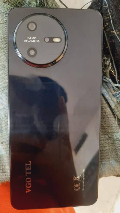 vgo tel no box orignal charger and set 8/256