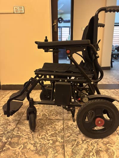 Wheelchair (Negotiable)