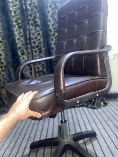 Computer chair office chair for office all okay 100% working