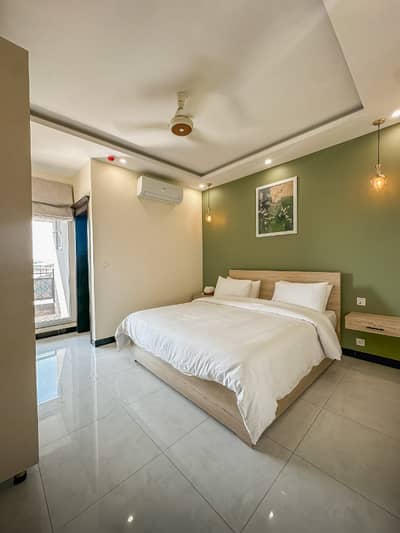 Daily rental Two bed apartment full luxury Furnished available