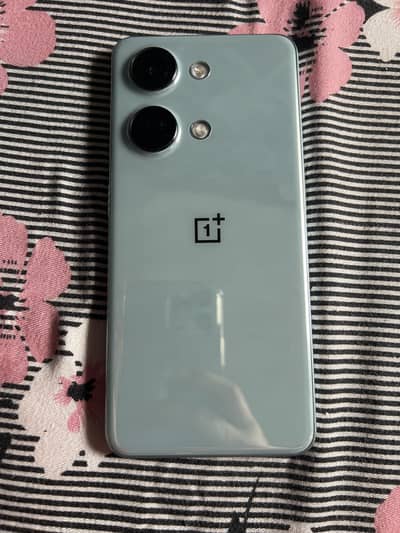 I’m selling my own fon