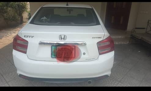 Honda City 2018 white in good condition available for urgent sale