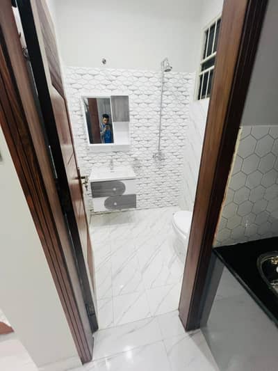 Studio Apartment for Rent Bahria Town (Near Raiwind Road / BNU University)