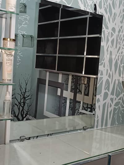 2 mirror ha 1 mirror Price 8000