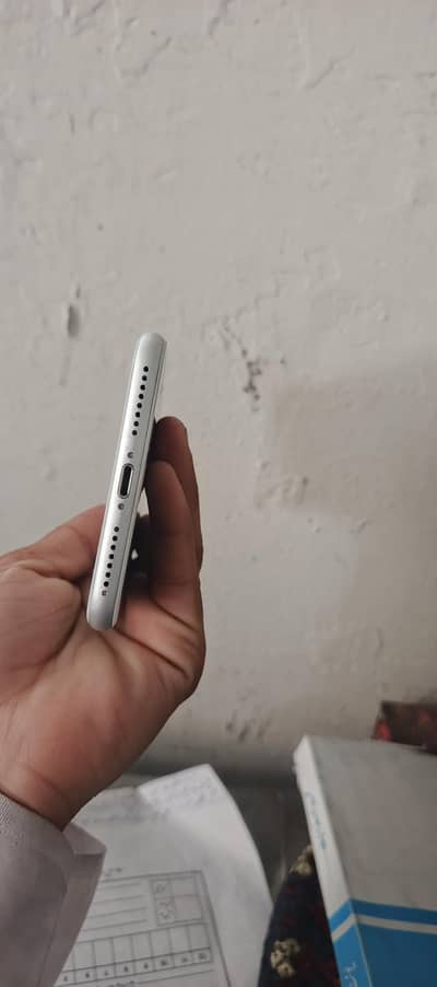 I phone 8 plus offer