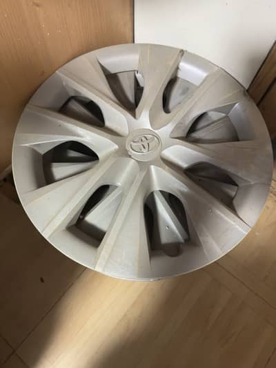 Corolla Original wheel caps