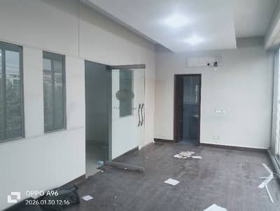 04 MARLA OFFICE 2ND FLOOR EXCELLENT LOCATION