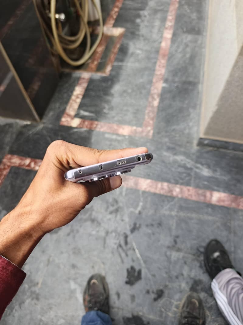 Redmi note 14 pro 1