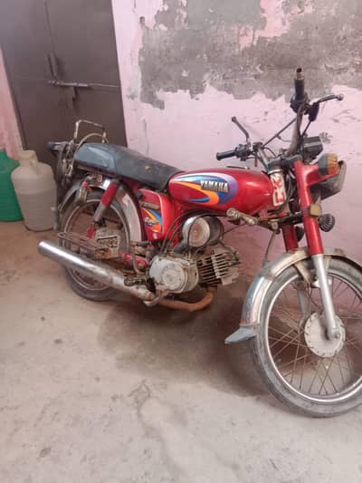 Yamaha 100 2006 Model