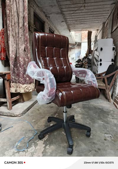 EXECUTIVE Revolving Chair Office chair Computer Chair