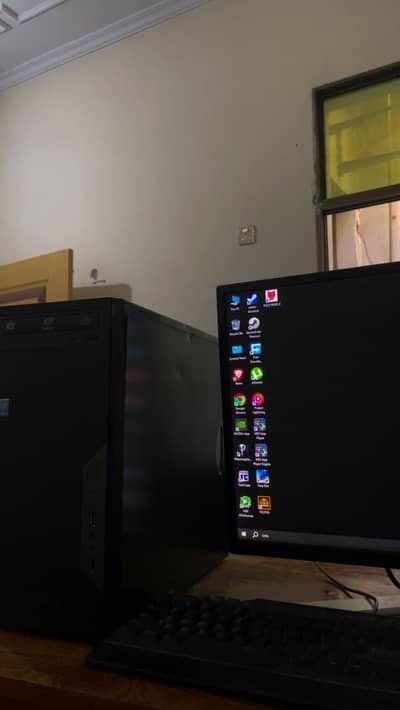 RX 580 Gaming PC | i7 4790 | 16GB RAM | Budget Build