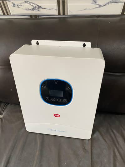 Itel 4KW Hybrid Inverter- 7 months use only. 4 years replacement warra