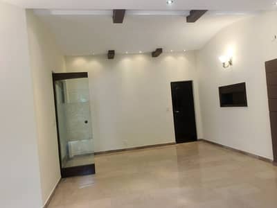 10 Marla Beautiful House For Rent DHA Phase 4 Lahore